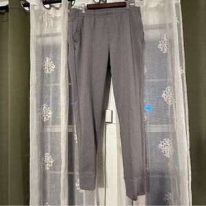 Rhone Spar Joggers. M. Grey